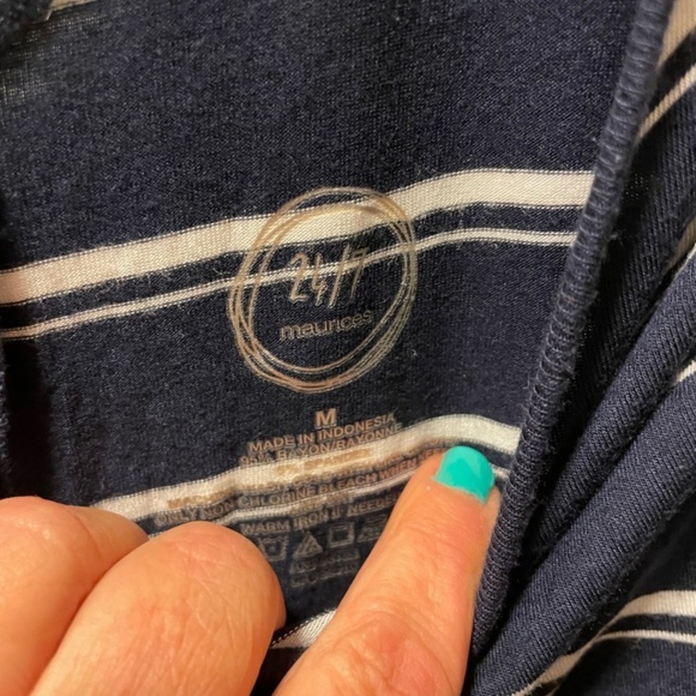 10/$20🔥Maurices T shirt‎ dress - Picture 2 of 3